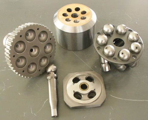 kaufen PC600-7 Komatsu Hydraulische Kolbenpumpen Teile Reisemotorteile online manufacture